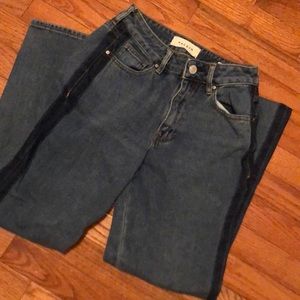 NWOT PAC SUN MOM JEANS